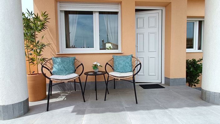 Image No.4-2 Bed Quad for sale