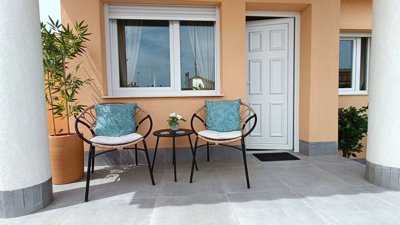 10764stunningquaddesignvilla120625125943front