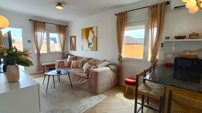 Image No.9-2 Bed Quad for sale