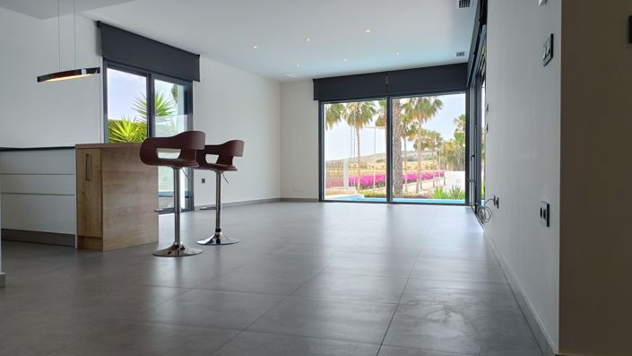 Image No.12-Villa de 4 chambres à vendre à La Finca