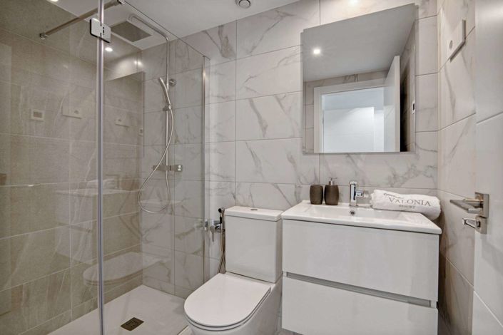 Image No.22-2 Bed Apartment for sale