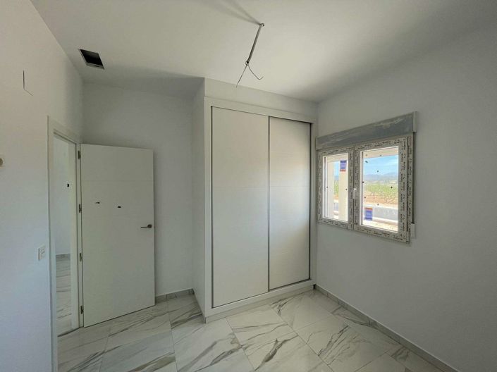 Image No.14-6 Bed Villa for sale