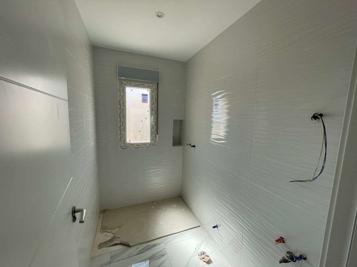 Image No.14-6 Bed Villa for sale