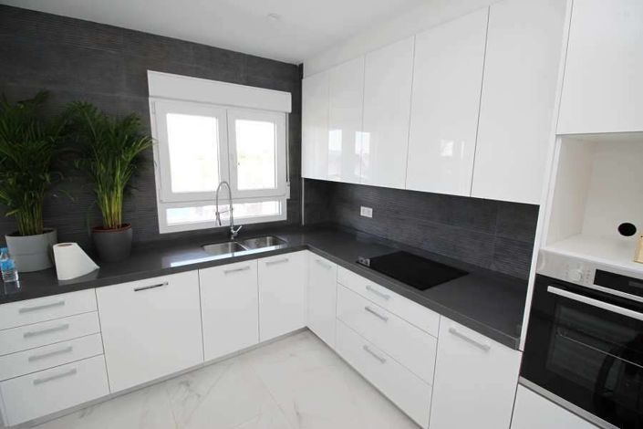 Image No.7-4 Bed Villa for sale