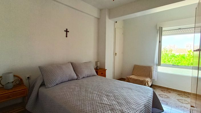 Image No.22-3 Bed Apartment for sale