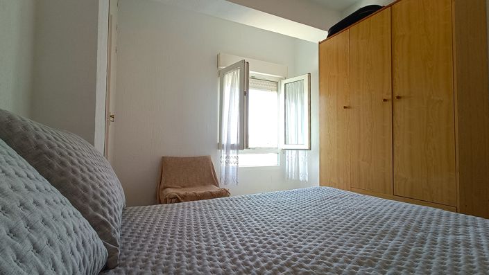 Image No.23-3 Bed Apartment for sale