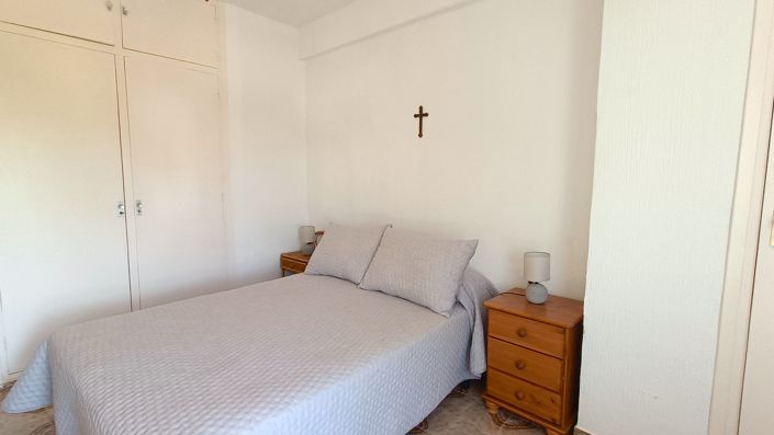 Image No.24-3 Bed Apartment for sale