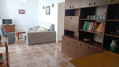 10892beautifulsecondfloorapartment11072514355