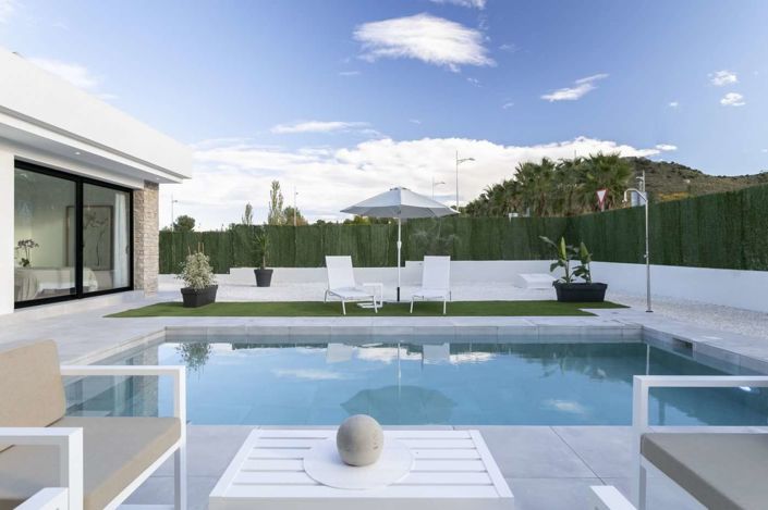 Image No.1-3 Bed Villa for sale