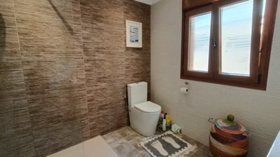 11075amazingcountryretreatwithstables18082515