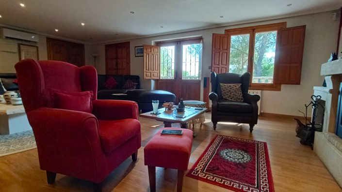 Image No.15-4 Bed Villa for sale