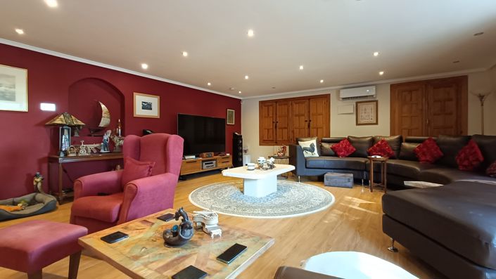 Image No.16-4 Bed Villa for sale