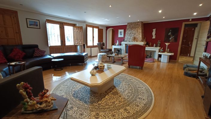 Image No.20-4 Bed Villa for sale