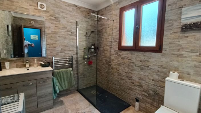 Image No.28-4 Bed Villa for sale