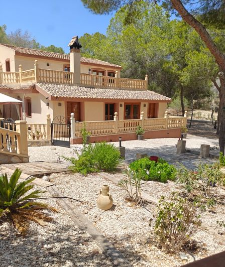 Image No.48-4 Bed Villa for sale