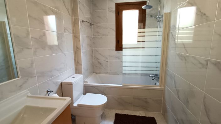 Image No.4-3 Bed Villa for sale