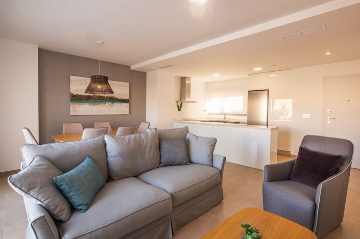 Image No.5-2 Bed Apartment for sale