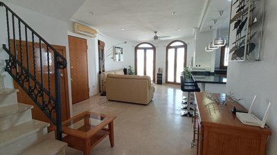 11162beautifullinkeddetachedvilla060925113806