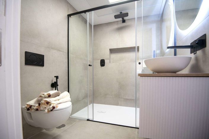 Image No.25-3 Bed Apartment for sale