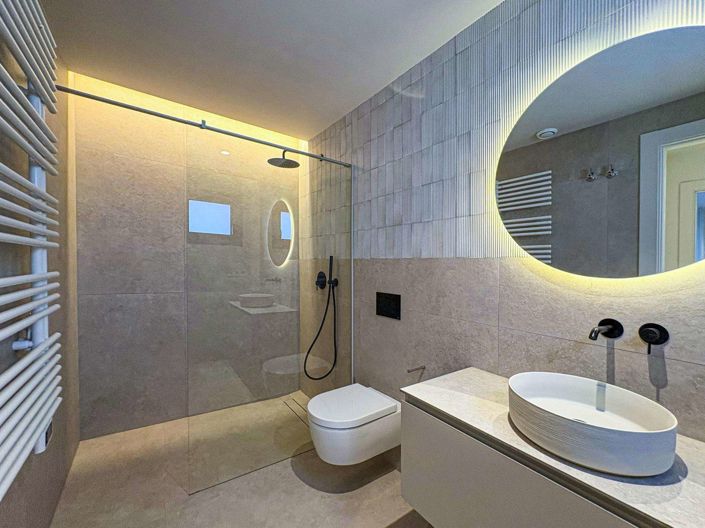 Image No.19-5 Bed Villa for sale