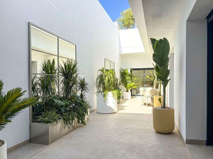 Image No.29-5 Bed Villa for sale