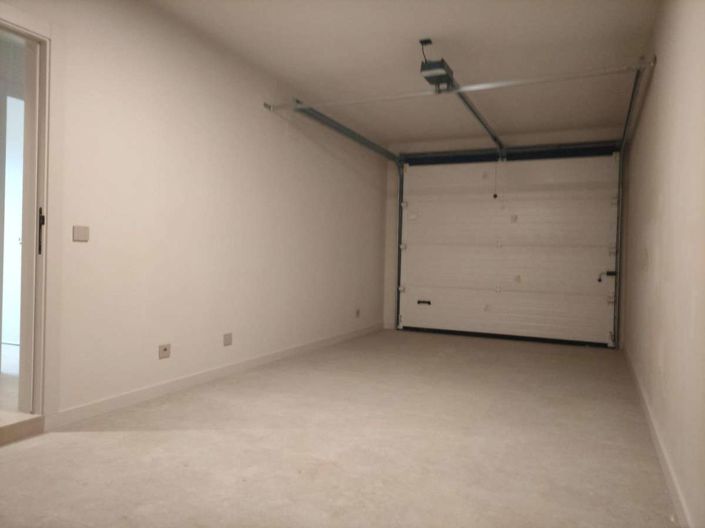 Image No.31-5 Bed Villa for sale