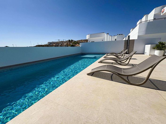 Image No.9-5 Bed Villa for sale