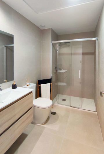 Image No.7-3 Bed Townhouse for sale