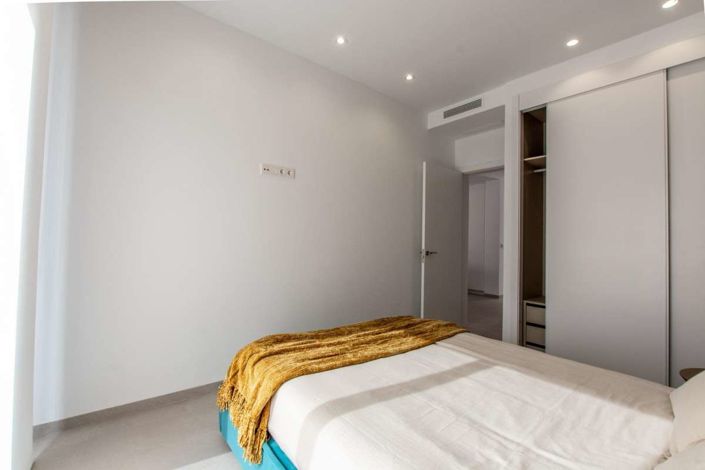 Image No.14-2 Bed Apartment for sale