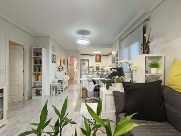 12288amazingfirstfloorapartmentforsale1311251