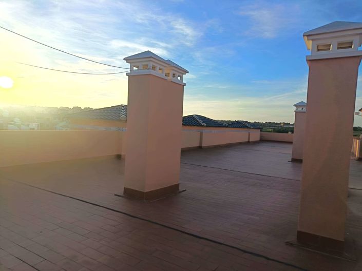 Image No.32-2 Bed Apartment for sale