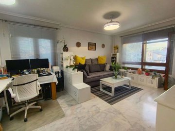 12288amazingfirstfloorapartmentforsale1311251