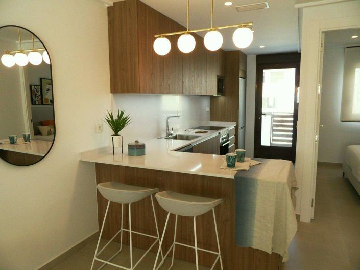 Image No.50-3 Bed Townhouse for sale