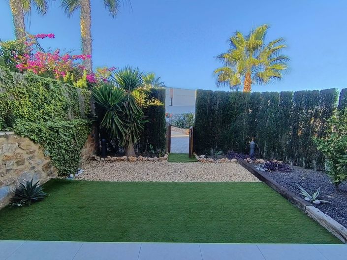 Image No.31-2 Bed Apartment for sale