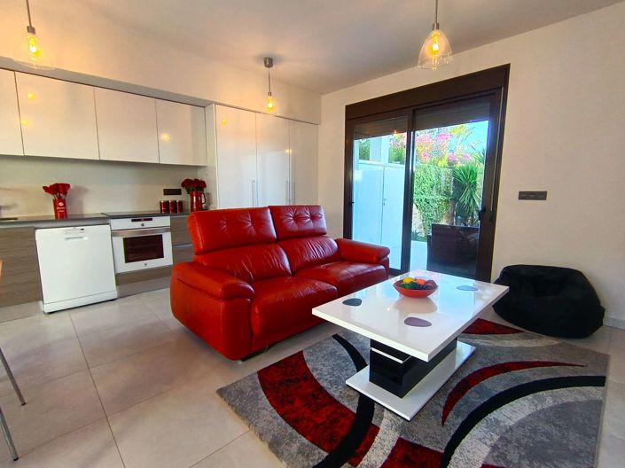 Image No.10-2 Bed Apartment for sale