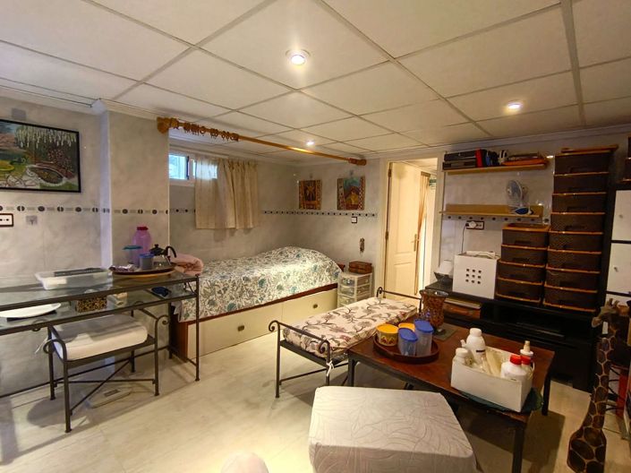 Image No.20-2 Bed Apartment for sale