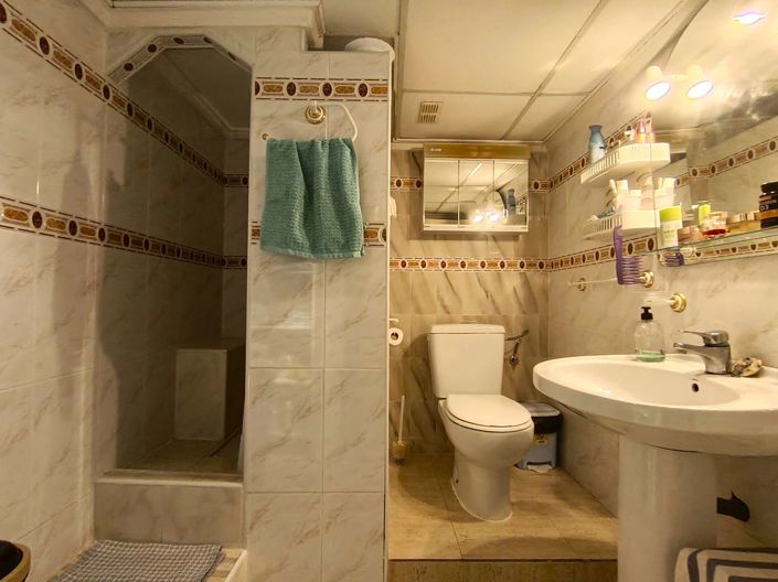 Image No.23-1 Bed Apartment for sale