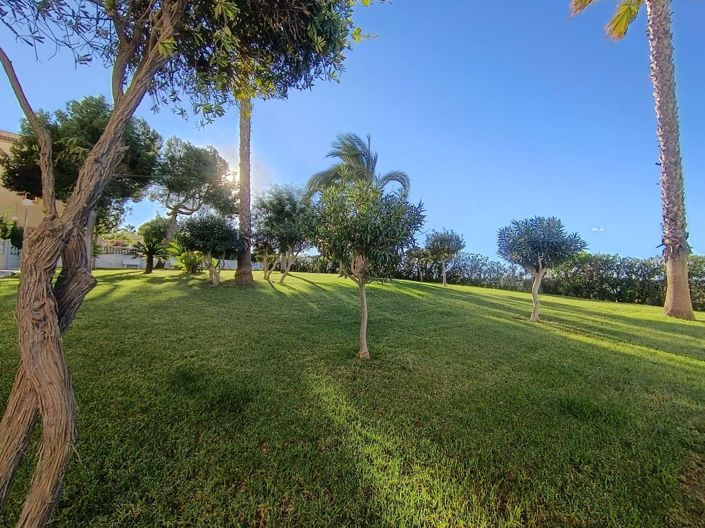 Image No.24-2 Bed Apartment for sale