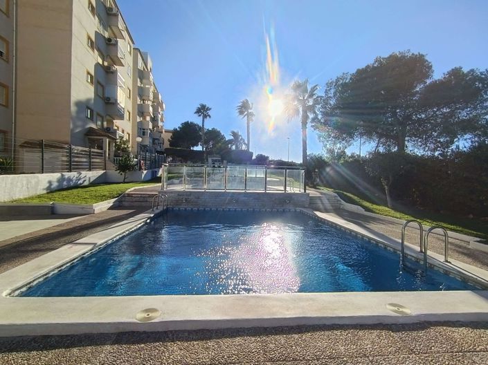 Image No.30-2 Bed Apartment for sale