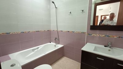 12415lovelyapartmentinagreatlocation041225134