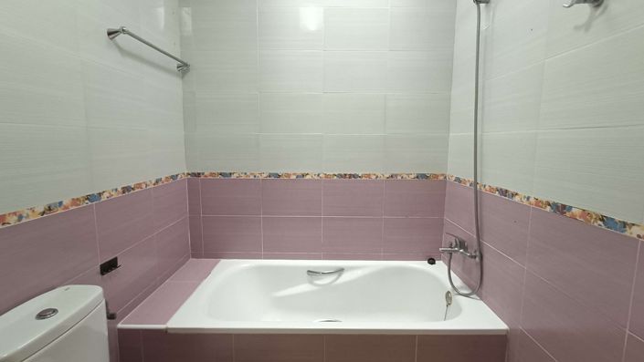 Image No.16-2 Bed Apartment for sale