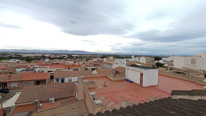 Image No.22-2 Bed Apartment for sale