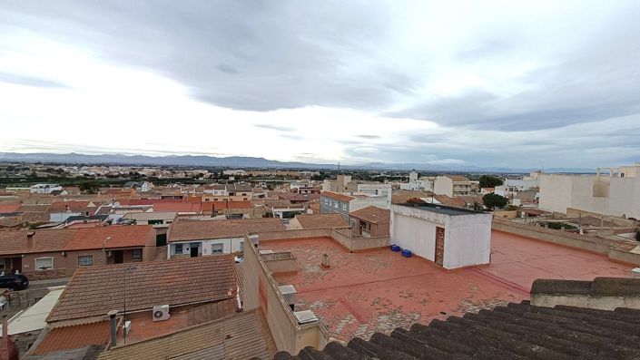 Image No.22-2 Bed Apartment for sale