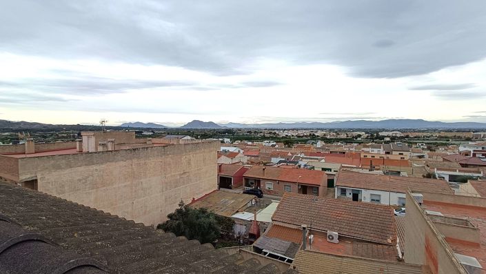 Image No.23-2 Bed Apartment for sale