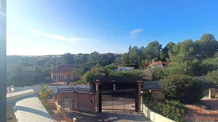 Image No.24-2 Bed Bungalow for sale