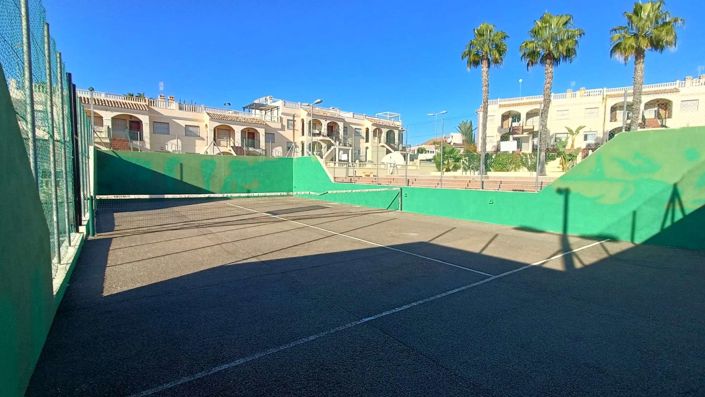 Image No.27-2 Bed Bungalow for sale