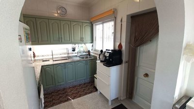 12561detachedvilla09012610012314