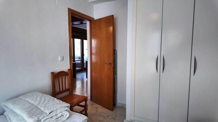 Image No.20-2 Bed Apartment for sale