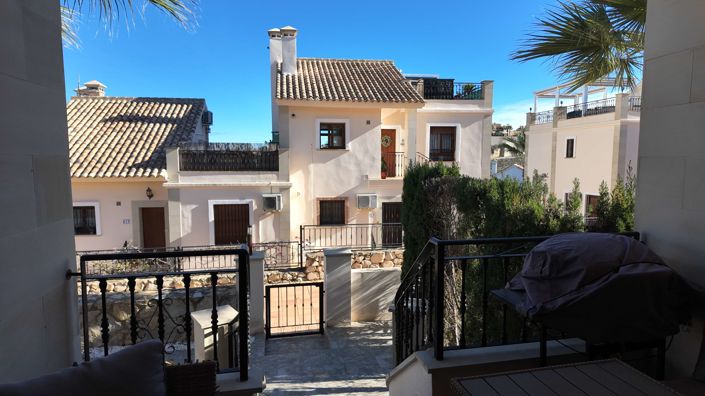 Image No.25-2 Bed Apartment for sale