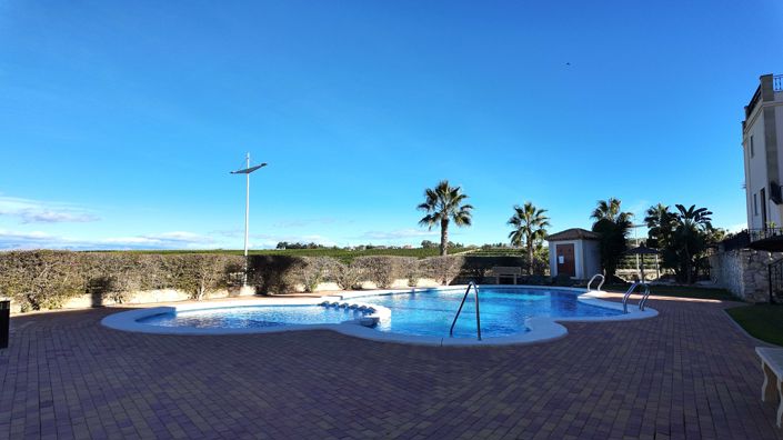 Image No.32-2 Bed Apartment for sale